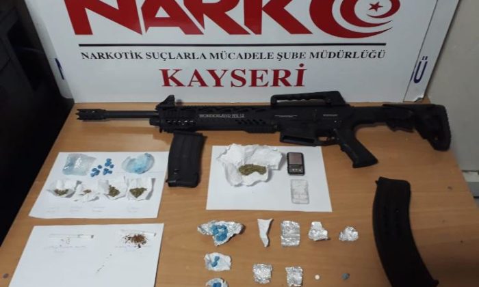 Kayseri’de Uyuşturucu Operasyonu: 20 Gözaltı