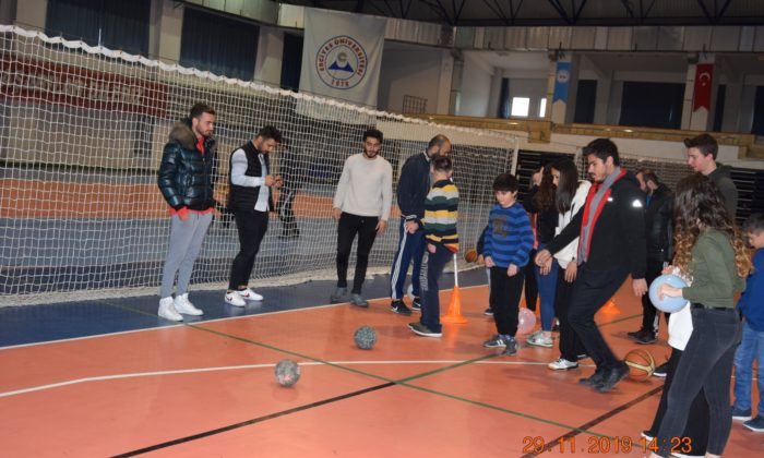 “Otizmin farkındayız onların yanındayız” etkinliği