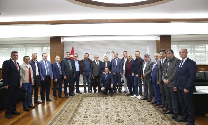 PINARBAŞILI MUHTARLARDAN BAŞKAN BÜYÜKKILIÇ’A TEŞEKKÜR